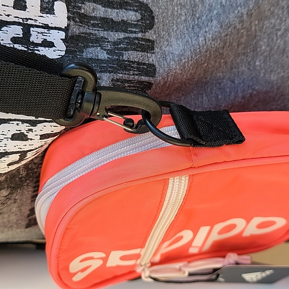 adidas Core Festival Mini Crossbody Bag Travel Running RARE Neon Pink Signal - Picture 11 of 16